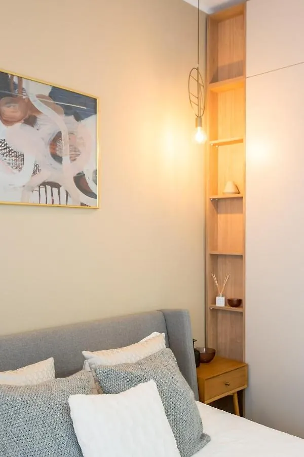 Crystal 3Bdr Apartment In Center Bukarest Rumänien