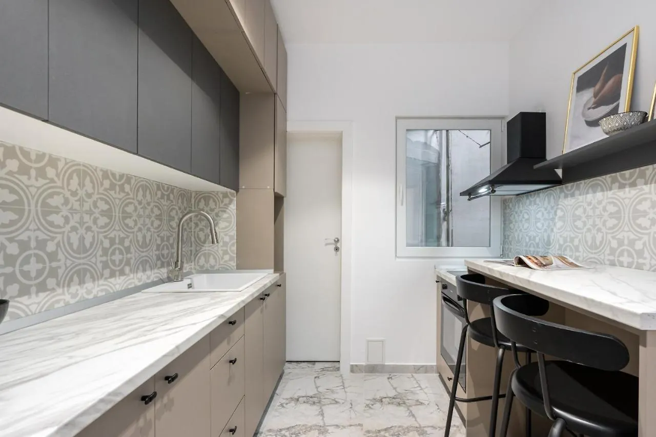 Crystal 3Bdr Apartment In Center Bukarest Rumänien